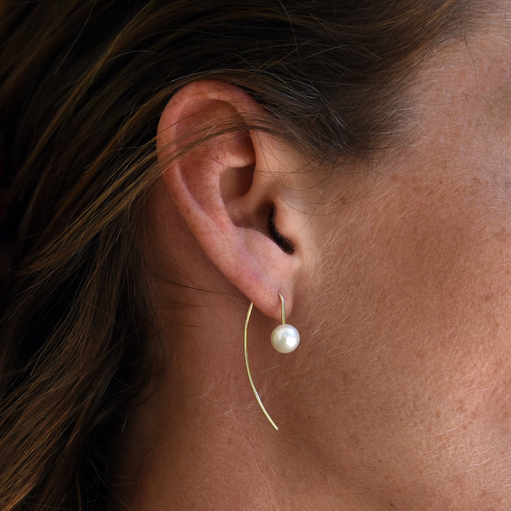 ANGELINA THREAD EARRINGS - SILVER + GENUINE PEARL